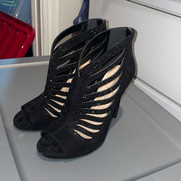 Bejeweled Jessica Simpson Heels - Picture 1 of 5